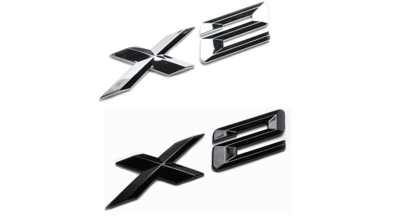 BMW X2 emblem till bilen. Blank svart, silver 1 bmw x2 emblem
