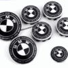 bmw 50 årsjubileum svart vit emblem och centrumkåpor till bilen