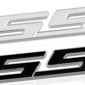 chevrolet-ss-logo-emblem-till-bagagelucka-skarmar-camaro